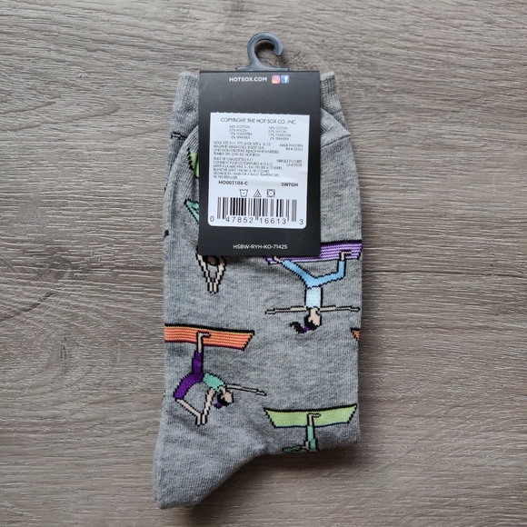 HotSox Women Long Yoga Socks - Picture 3 of 4